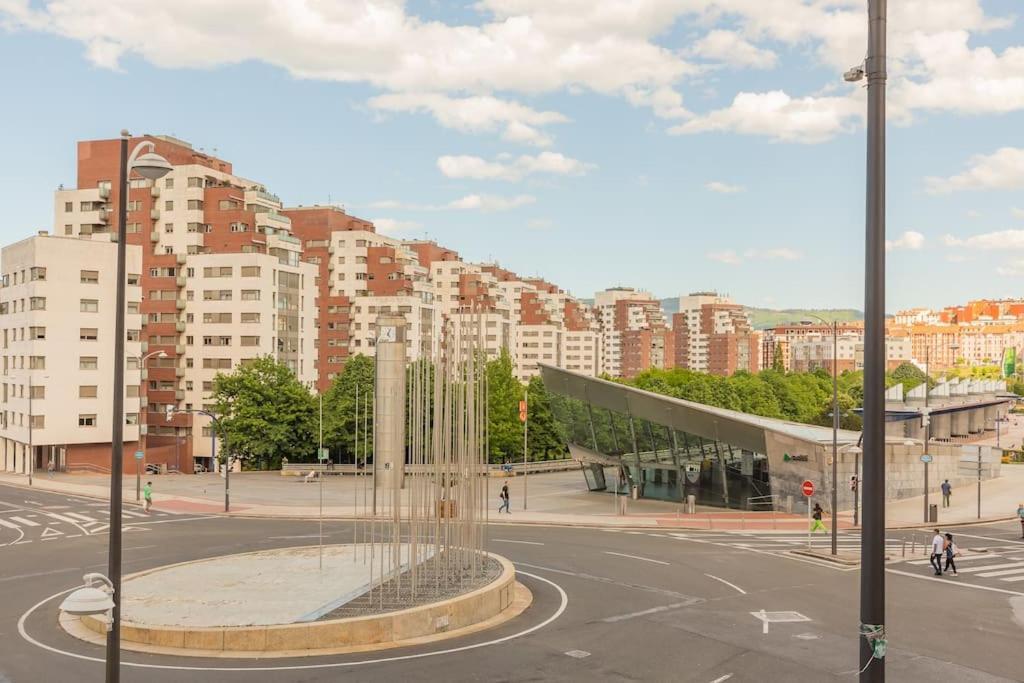 ビルバオFrente Al Parque, En El Centroアパートメント エクステリア 写真